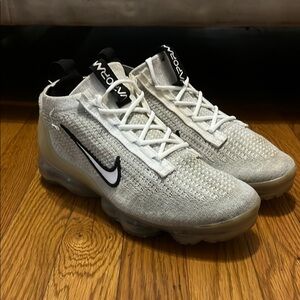 Nike Air VaporMax Flyknit White and Gray Shoes